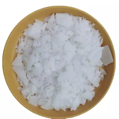 Irritation de flocons blancs cosmétiques de matières premières des soins capillaires BTMS50 basse